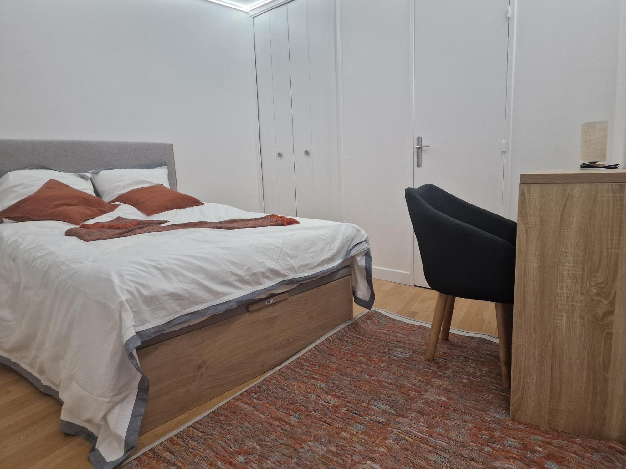 Une Chambre Dans Un Appartement - Luxary Calm Saint-Gratien Εξωτερικό φωτογραφία