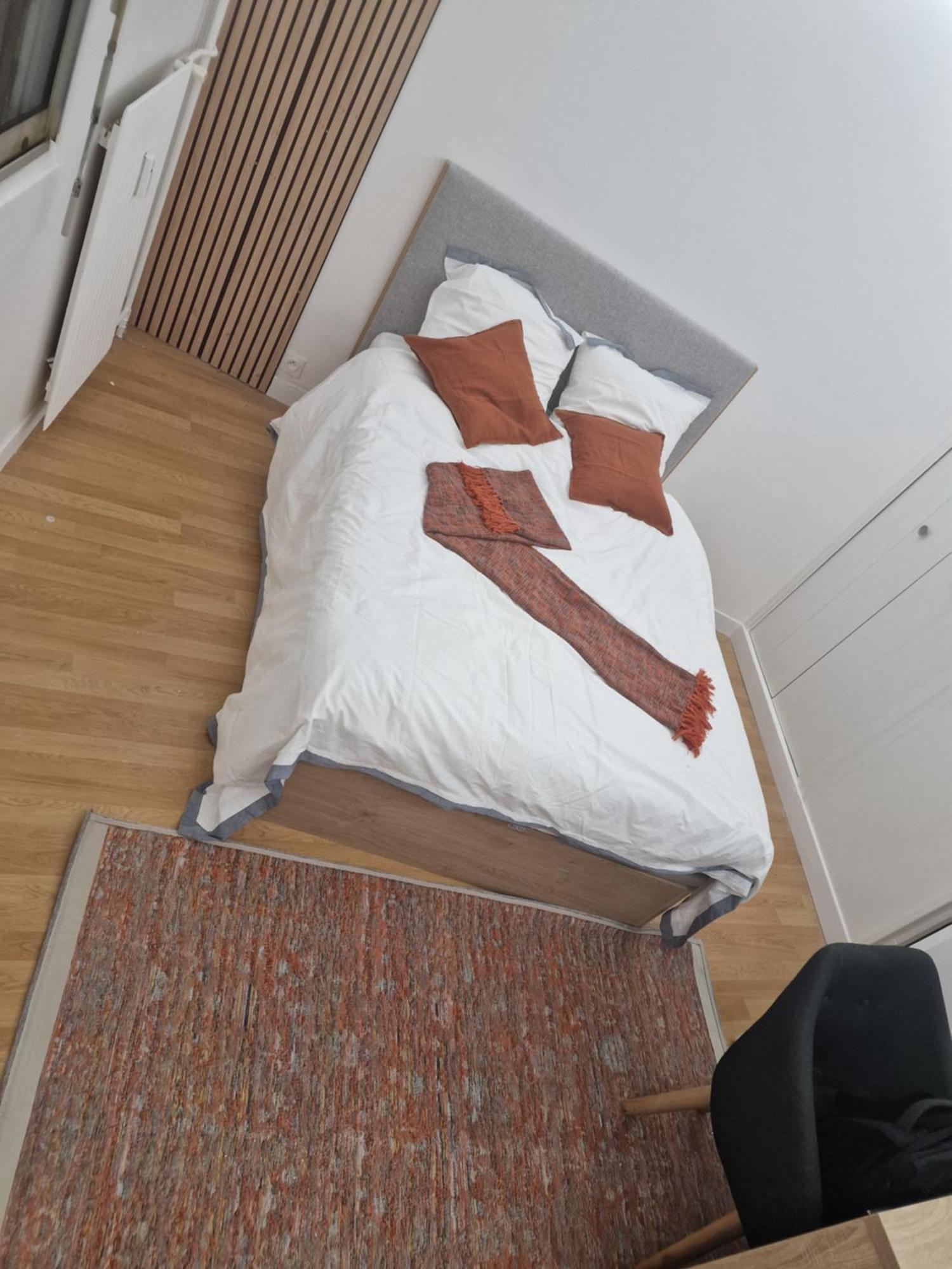 Une Chambre Dans Un Appartement - Luxary Calm Saint-Gratien Εξωτερικό φωτογραφία