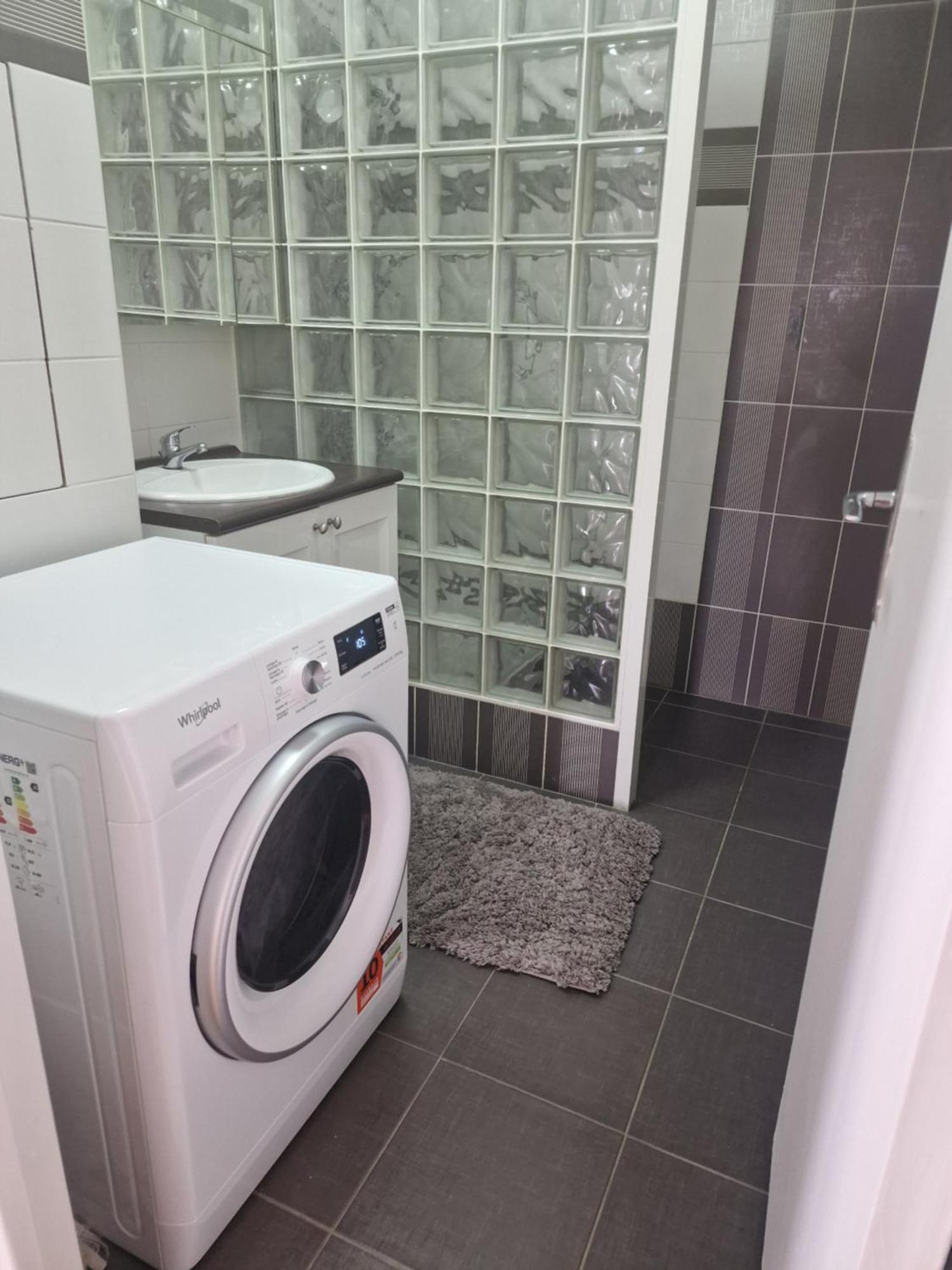 Une Chambre Dans Un Appartement - Luxary Calm Saint-Gratien Εξωτερικό φωτογραφία